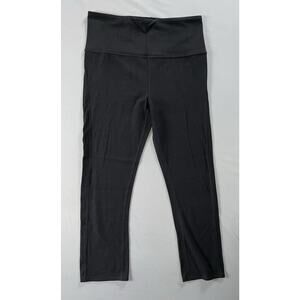 Athleta Chaturanga Capri Leggings Pants Women's Size MT